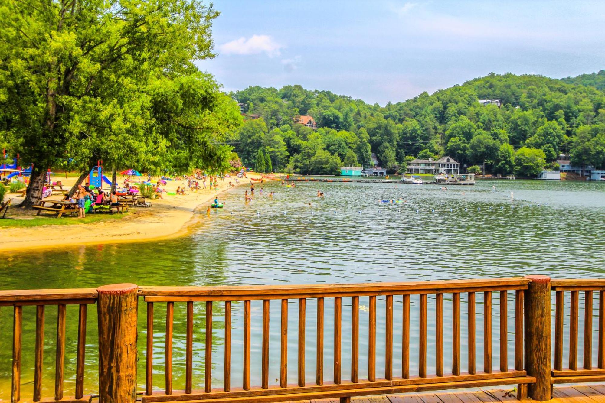 Fox Run At Lake Lure Exterior photo